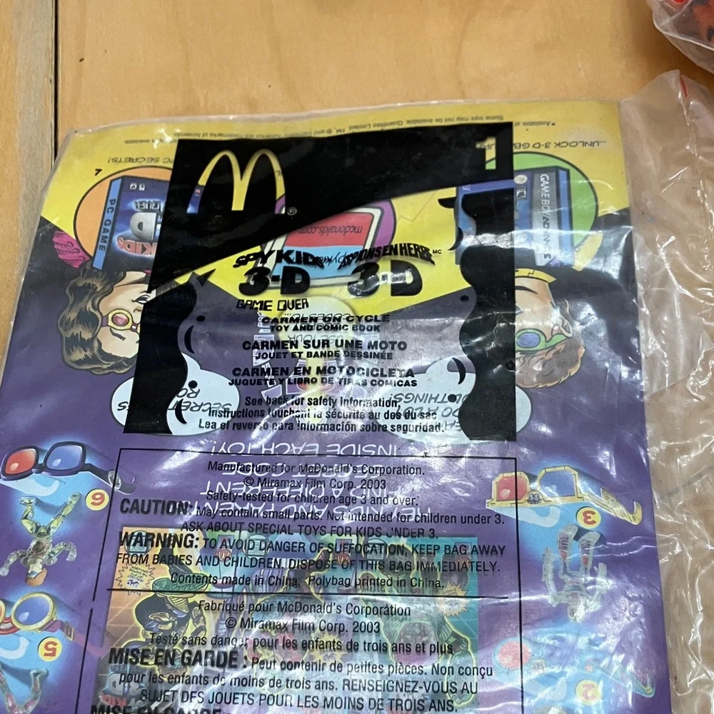 McDonald’s Happy Meal Toy Spy Kids 2003 vintage new #1 Carmen on‎ motorcycle